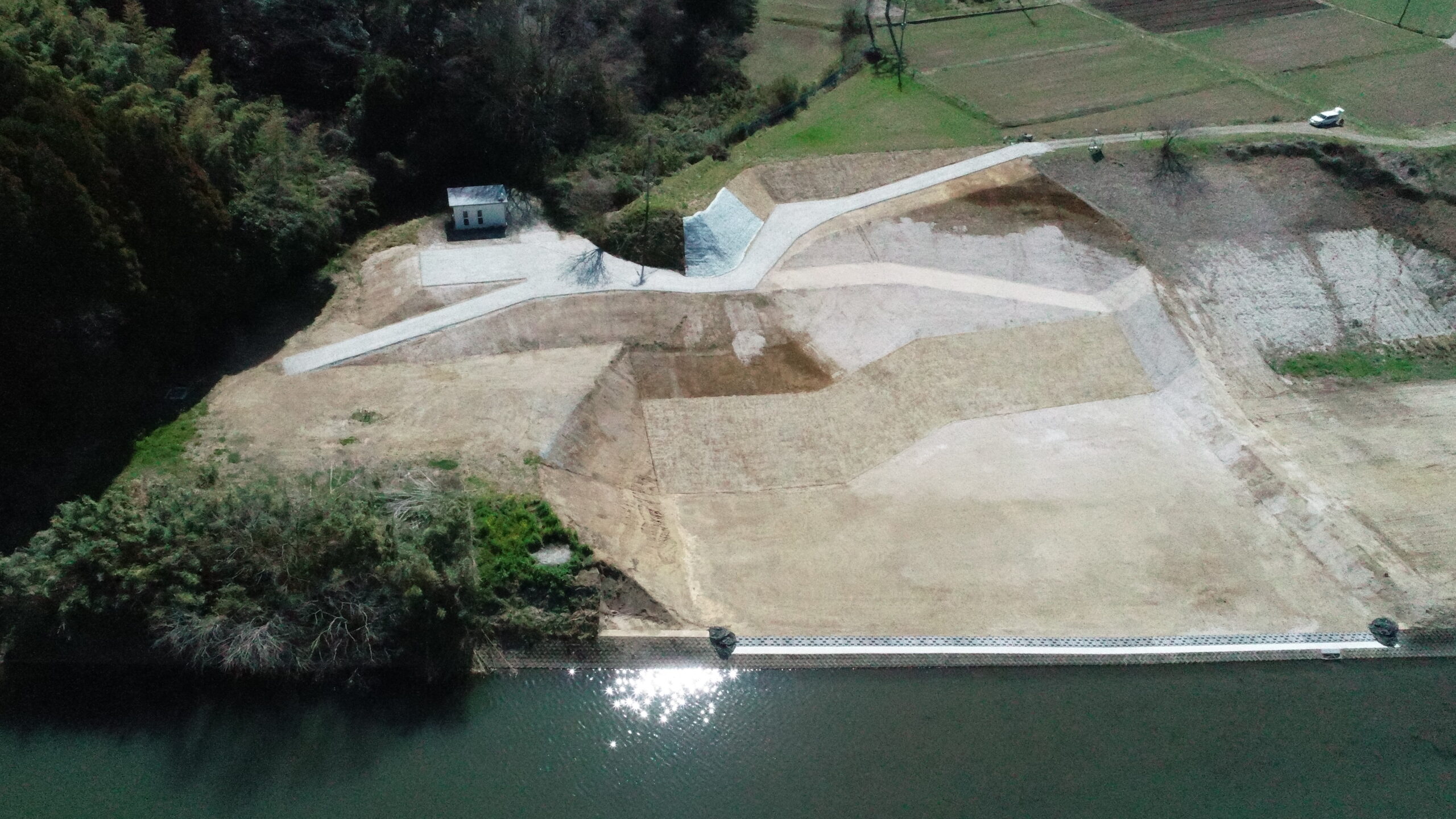 小原地区旧堤掘削及び樹木伐採（その３）工事